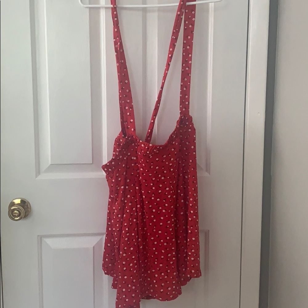 Plus Size Boohoo floral pinafore shorts!